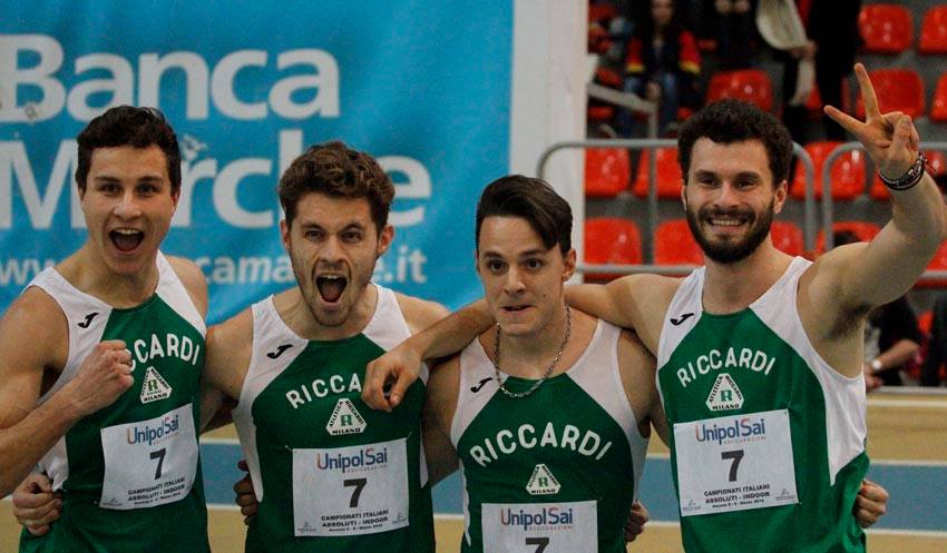 4x200 Riccardi Assoluti2016 Ancona esultanza Grassi