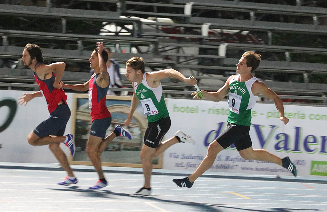 4x100 cambio cattaneo ferraro IMG 8860