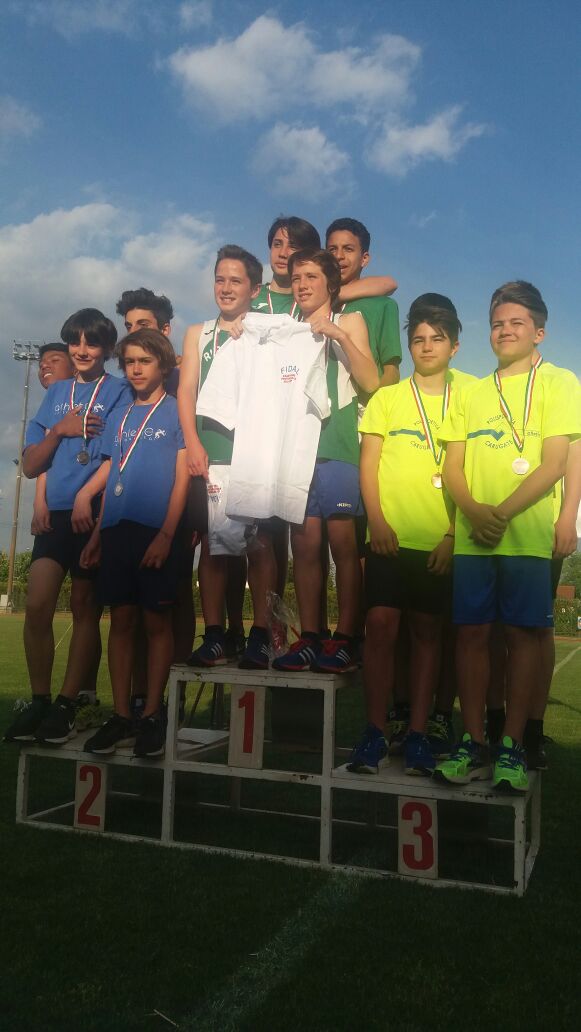4x100 Riccardi Ragazzi Brugherio2017 podio