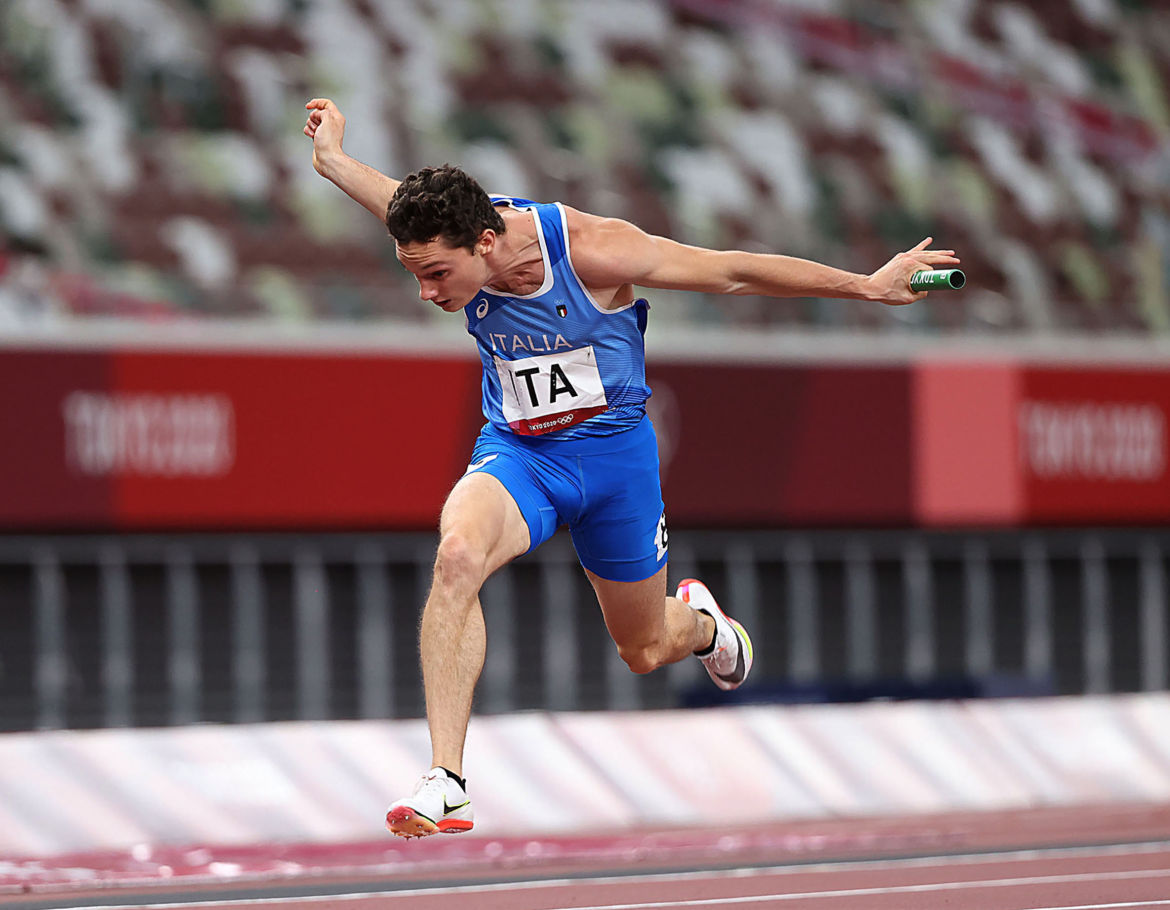 Filippo Tortu arrivo 4x100 Tokyo 2021