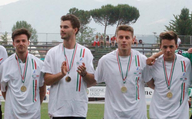 4x100 podio 232rieti 2015