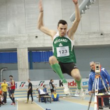 693 MG 2800